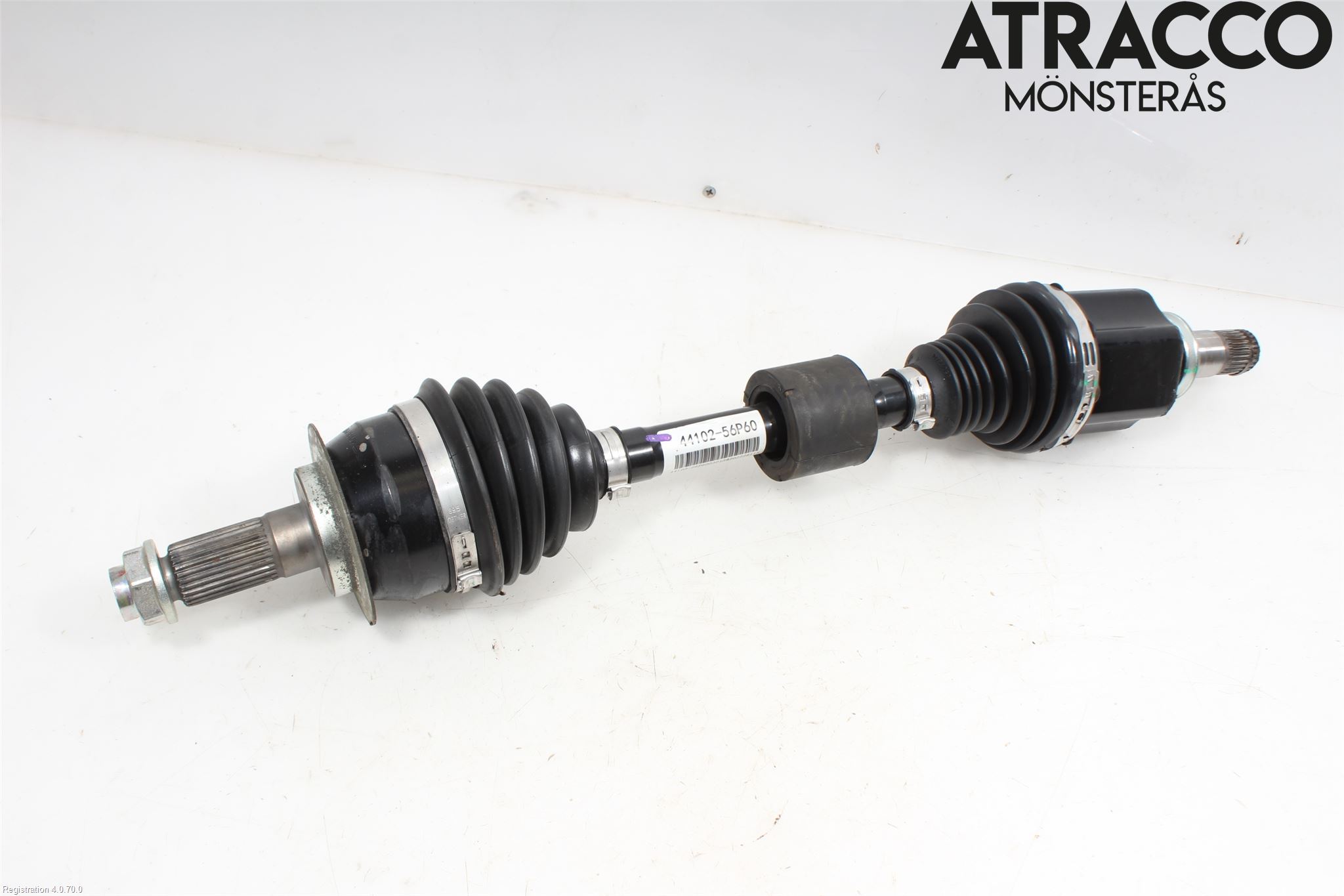 44102-54P61 : Drive shaft - front - Autoparts24