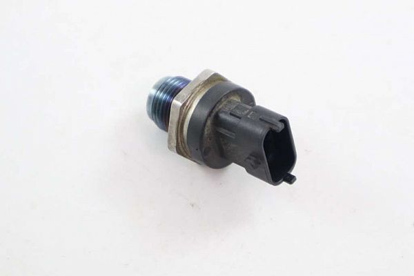 common rail (Injectie) / Verstuiver Brug OPEL VECTRA C GTS (Z02)