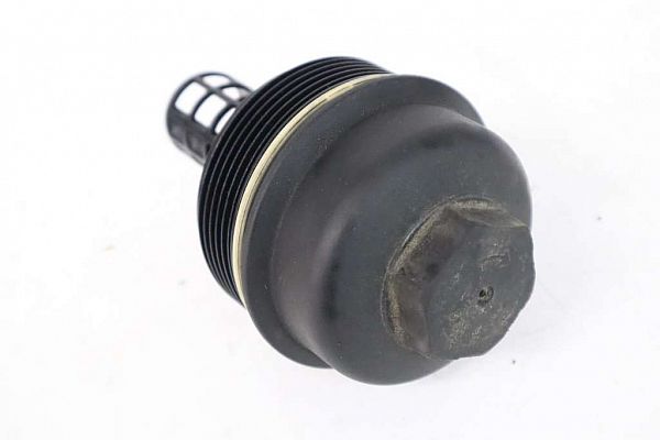 Oljefilter adapter/tilkobling VOLVO V70 III (135)
