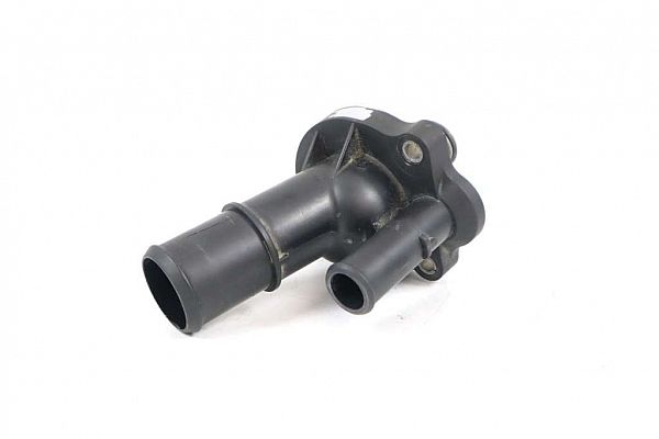 Thermostat housing
