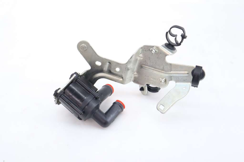 31368312 : Circulation pump and Water pump - Autoparts24