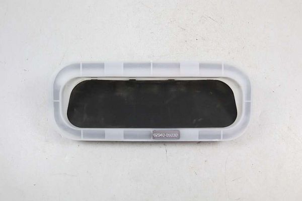 Quarter panel vent