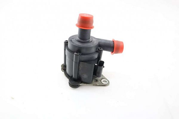 Water pump VOLVO V70 III (135)