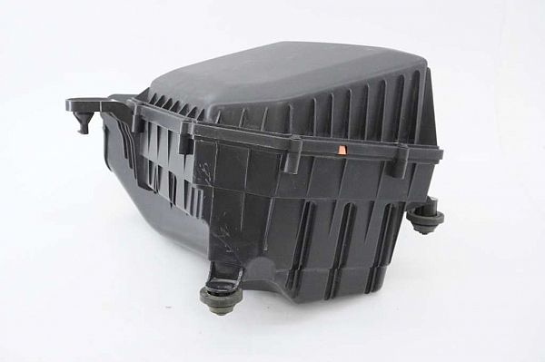 Air filter VOLVO XC40 (536)
