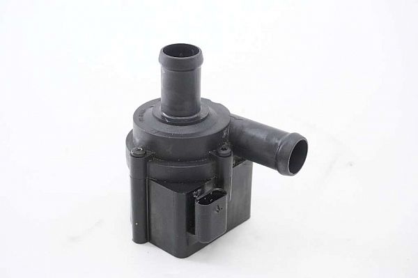 Water pump VOLVO XC60 II (246)