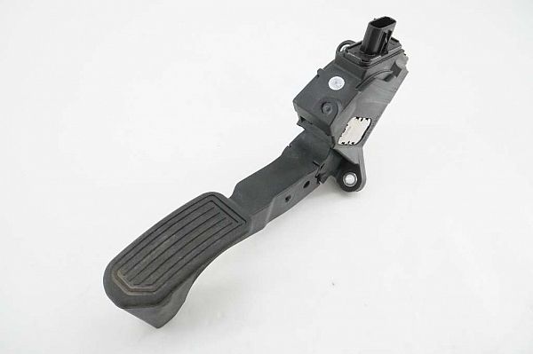 Speederpedal TOYOTA AURIS (_E18_)