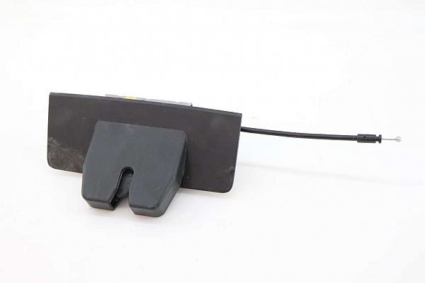 Tailgate boot lock motor