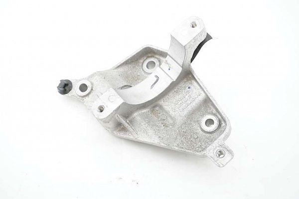 Water pump VOLVO V60 II (225, 227)