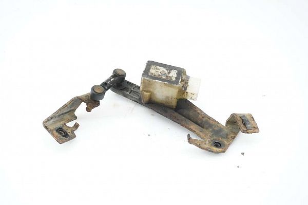 Sensor - lygtejustering SAAB 9-5 Estate (YS3E)