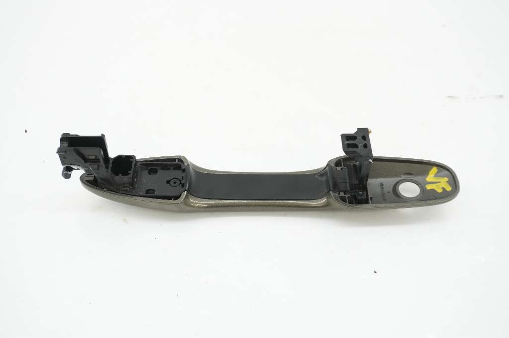 Toyota YARIS CROSS (MXP_) Handle - exterior 6921102935 - Autoparts24