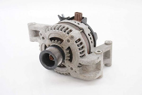 8EL011712 : Dynamo / Alternator - Autoparts24