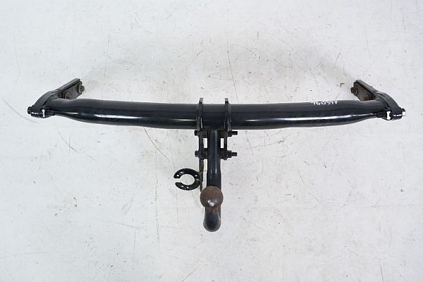 Tow bar