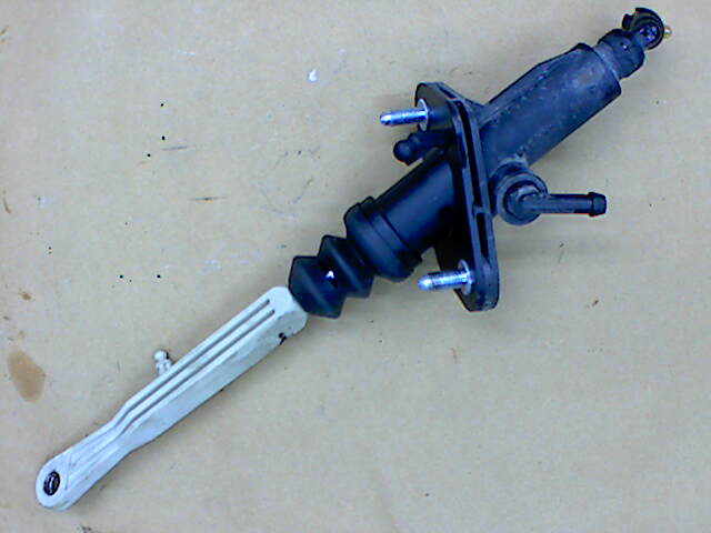 Clutch master cylinder