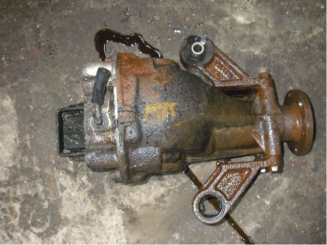 Hinterachsdifferenzial MITSUBISHI OUTLANDER I (CU_W)
