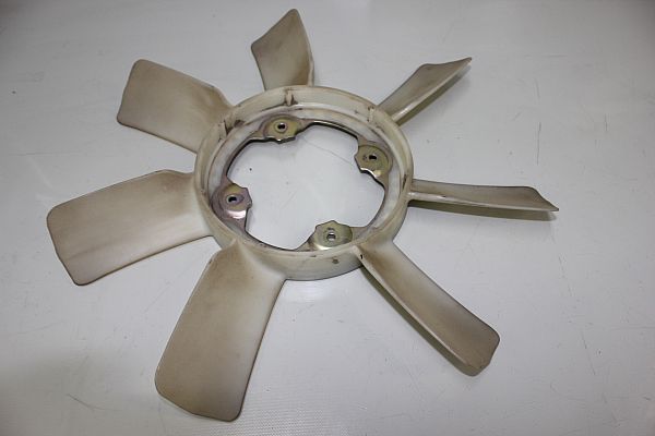 Ventilatorvinge NISSAN NP300 NAVARA (D40)