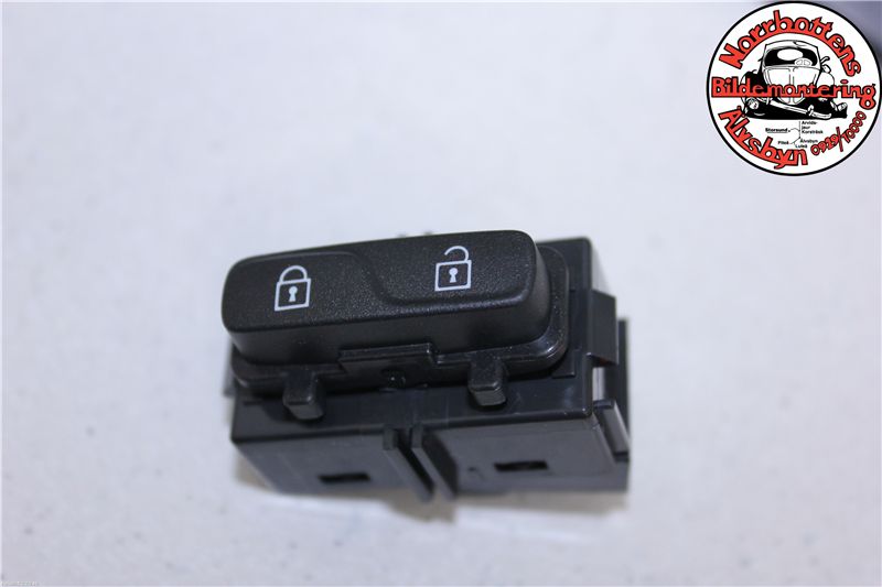 Switch - door VOLVO XC70 II (136)