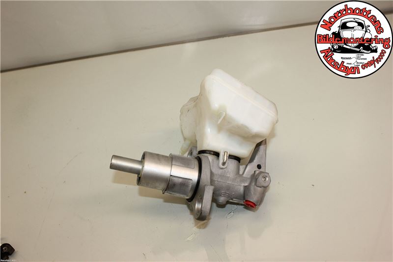 4G1611021 : Hauptbremszylinder und Bremskraftverstärker - Autoparts24