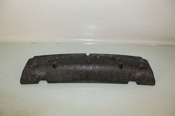 Front bumper foam support bar