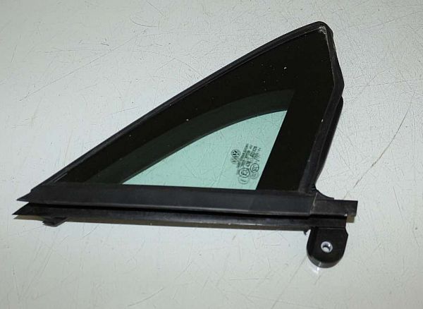 Front vent glass