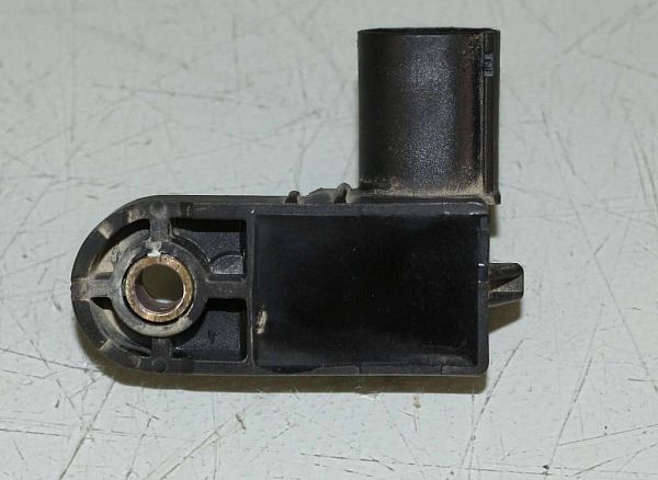 contact feu stop AUDI A3 Sportback (8PA)
