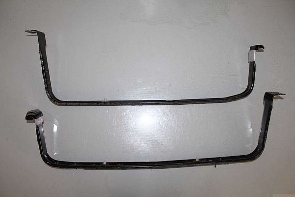 Tankband VOLVO V40 Hatchback (525, 526)