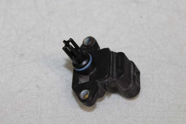 common rail (Injectie) / Verstuiver Brug SAAB 9-3 (YS3F, E79, D79, D75)