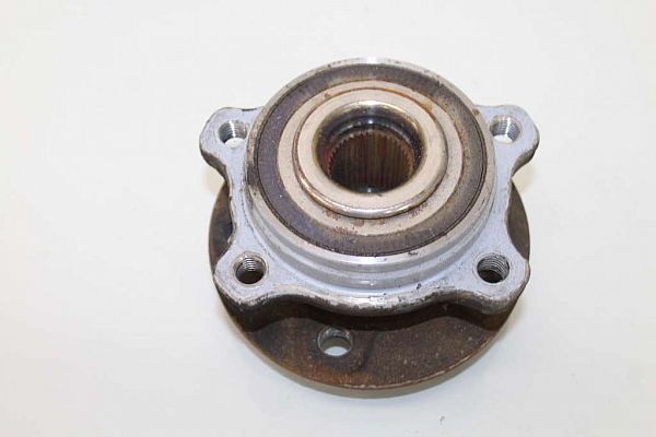 Fusee Wielnaaf Links Voor Skoda Fabia III Stationcar 1.0 TSi 2019 (D101 Fusee Wielnaaf Links Voor Skoda Fabia III Stationcar 1.0 TSi 2019 (D101