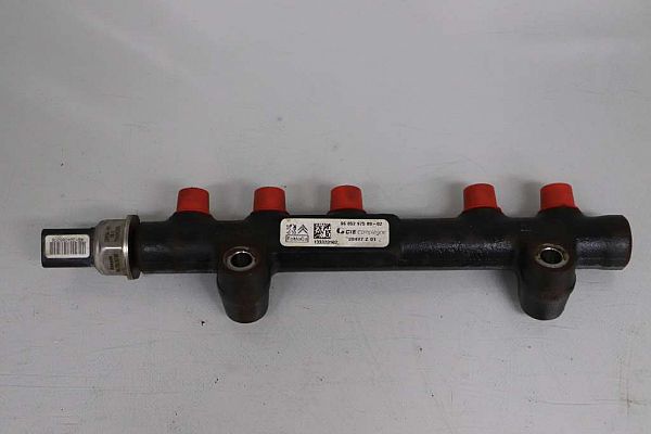 Rail bro / indsprøjtningsdyserør VOLVO V70 III (135)