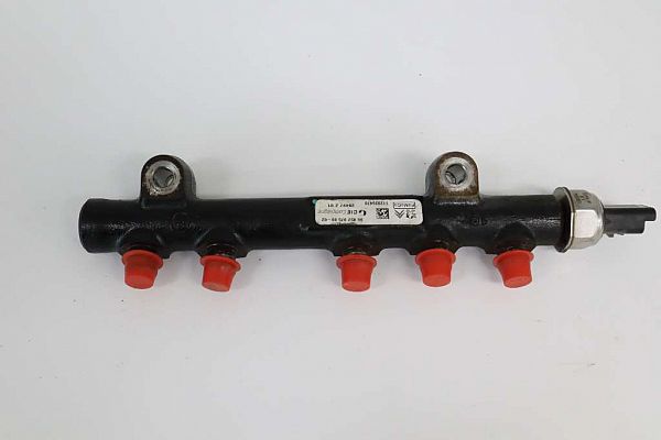 Rail bro / indsprøjtningsdyserør VOLVO V60 I (155, 157)