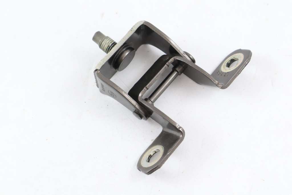 charnière de hayon NISSAN PULSAR Hatchback (C13)