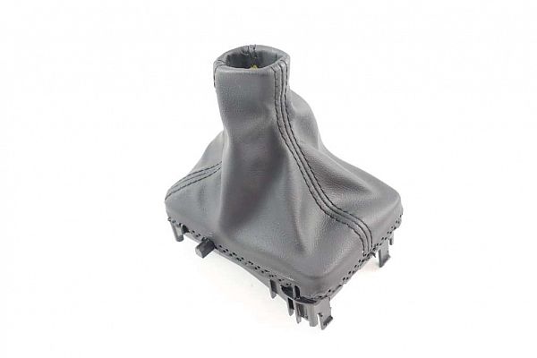 Gear shift VOLVO XC70 II (136)