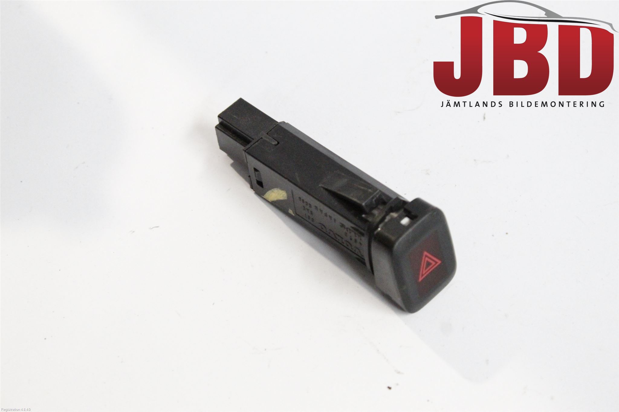 Włącznik świateł awaryjnych VOLVO V60 I (155, 157)