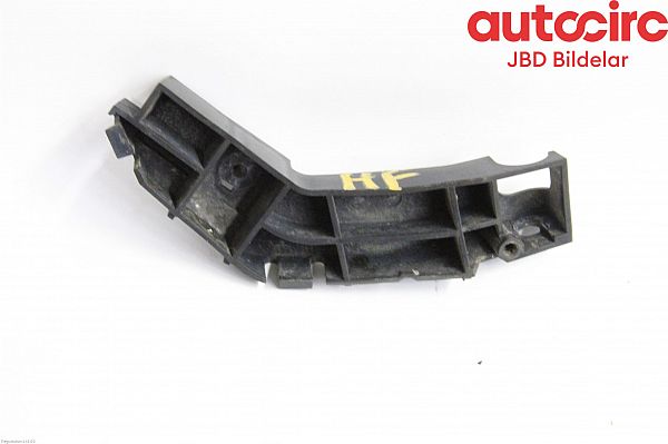 Front bumper trim