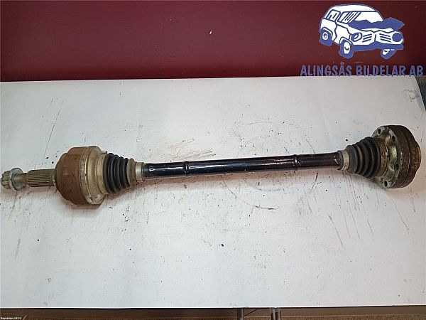 Aandrijfas / Steekas rechts-achter VW TOUAREG (7LA, 7L6, 7L7)