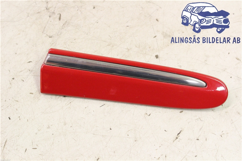 Trim molding