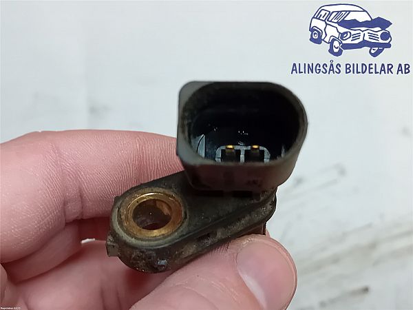 ABS Sensor VW TRANSPORTER / CARAVELLE Mk V Bus (7HB, 7HJ, 7EB, 7EJ, 7EF, 7