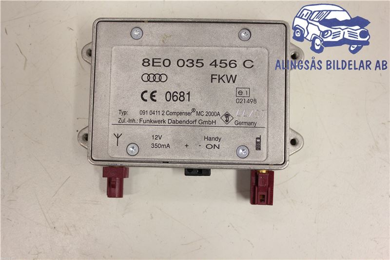 Wzmacniacz antenowy AUDI R8 (422, 423)