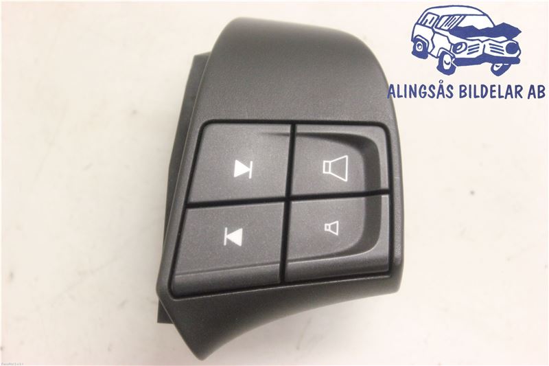 Switch - various VOLVO V70 III (135)
