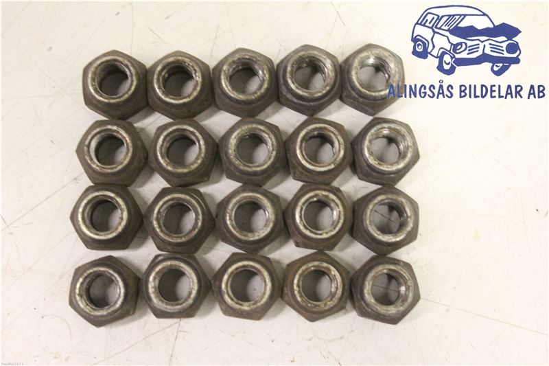 accessoires de roues MAZDA 3 (BK)