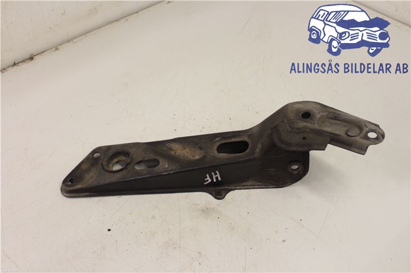 Engine mounting NISSAN SKYLINE Coupe (R33)