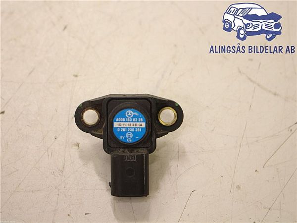 common rail (Injectie) / Verstuiver Brug MERCEDES-BENZ C-CLASS T-Model (S204)