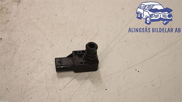 common rail (Injectie) / Verstuiver Brug MERCEDES-BENZ CLS (C218)