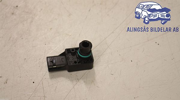 common rail (Injectie) / Verstuiver Brug MERCEDES-BENZ CLS (C218)