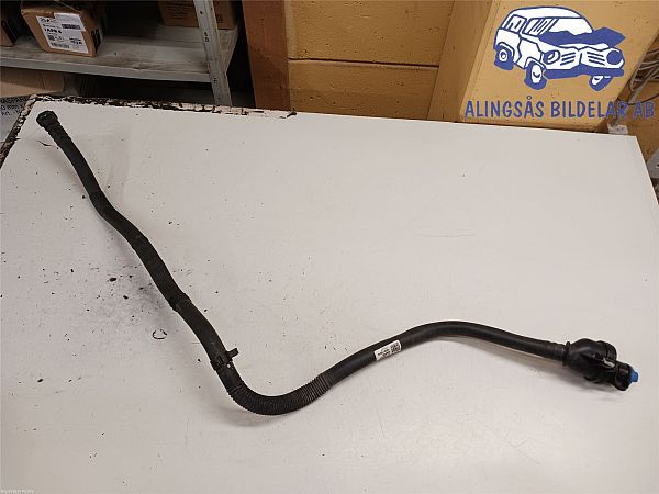 Brandstofpijp / Tankpijp VOLVO XC40 (536)