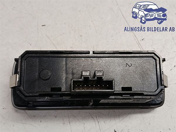Przełącznik blokady drzwi VOLVO XC40 (536)