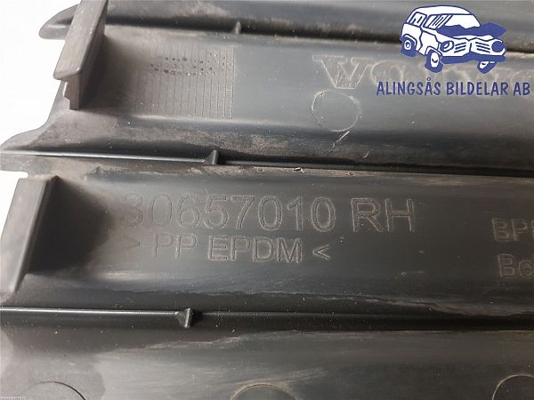 Tågelygte - for VOLVO V50 (545)
