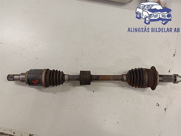 44102-54P61 : Drive shaft - front - Autoparts24