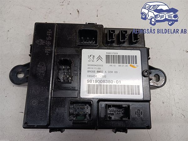 Bagklap styreenhed OPEL GRANDLAND X (A18)