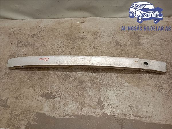 Rear bumper reinforcement bar