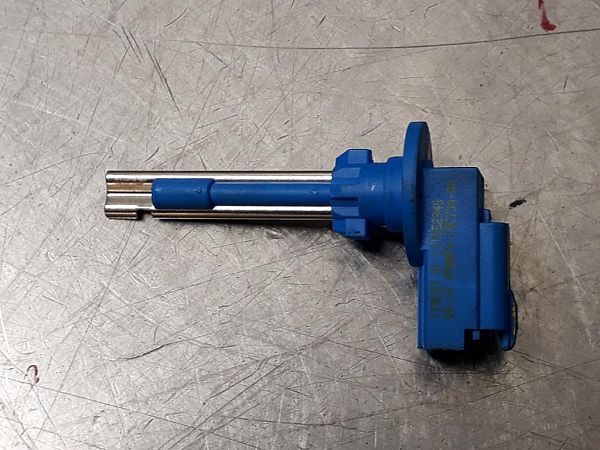VPAMFH-19C734-AA : Diverse elektrische delen en Radiator sensor ...